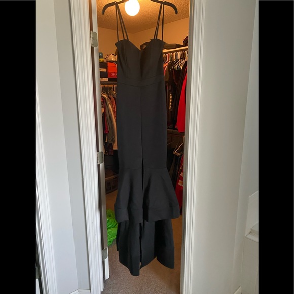 Formal Dress - Picture 2 of 4